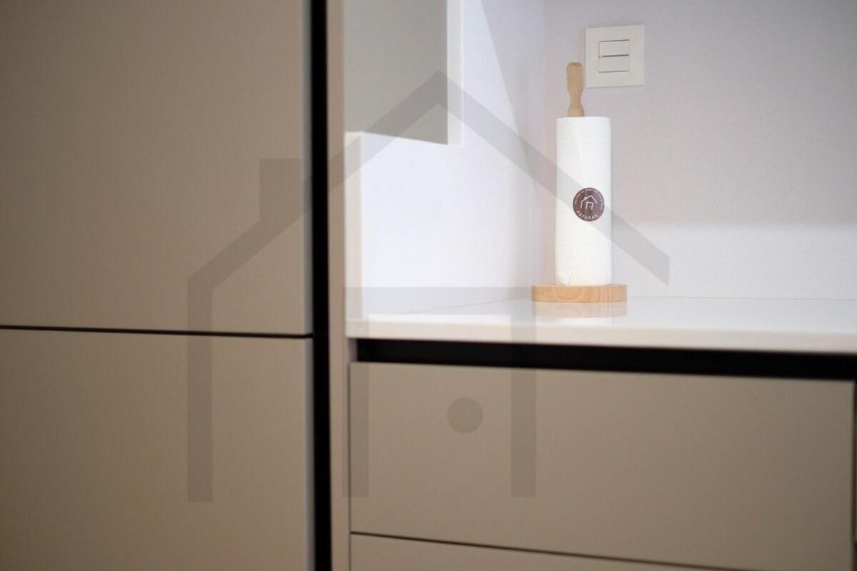 Cervantes - Apartamento A Estrenar Con Parking Gijón Exteriör bild